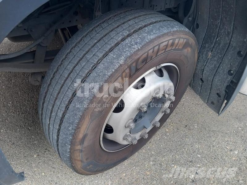 Iveco AD190E34S/P + THERMOKING T1000R Külmikautod