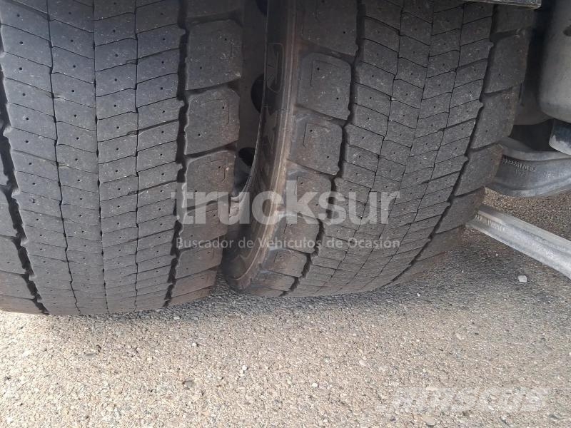 Iveco AD190E34S/P + THERMOKING T1000R Camiones con temperatura controlada