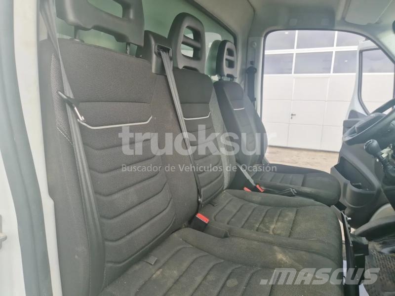 Iveco DAILY 35C16H 20M/PLAT Furgonetas de caja cerrada