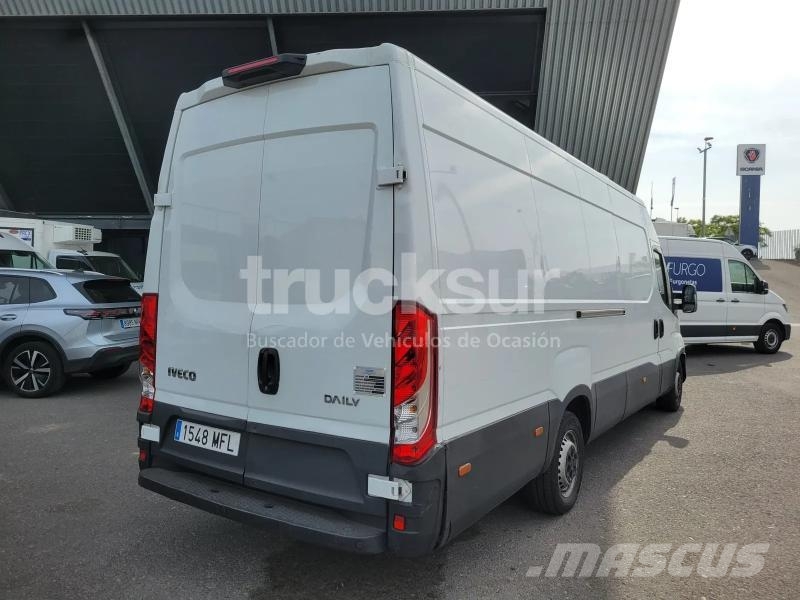 Iveco DAILY 35S14 16M3 Van a temperatura controllata