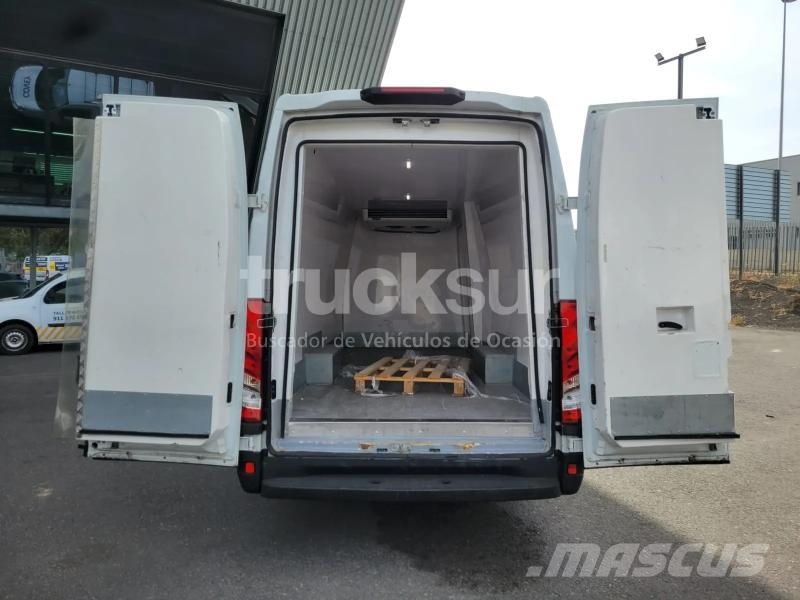 Iveco DAILY 35S14 16M3 Van a temperatura controllata