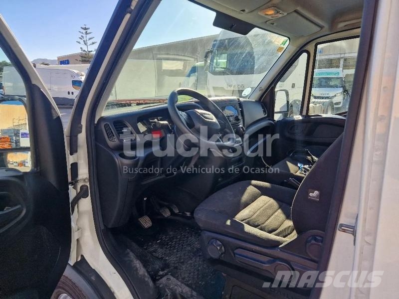 Iveco DAILY 35S16 12M3 Furgonetas de caja cerrada