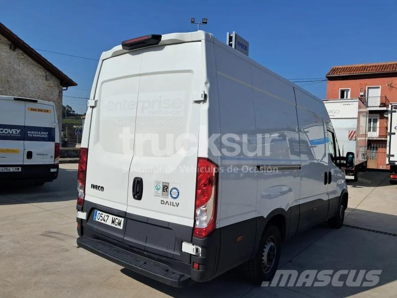 Iveco DAILY 35S16 12M3 هيكل صندوقي