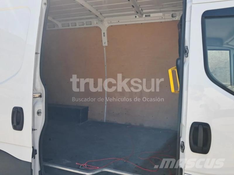 Iveco DAILY 35S16 12M3 هيكل صندوقي