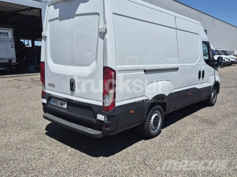 Iveco DAILY 35S16 12M3 هيكل صندوقي