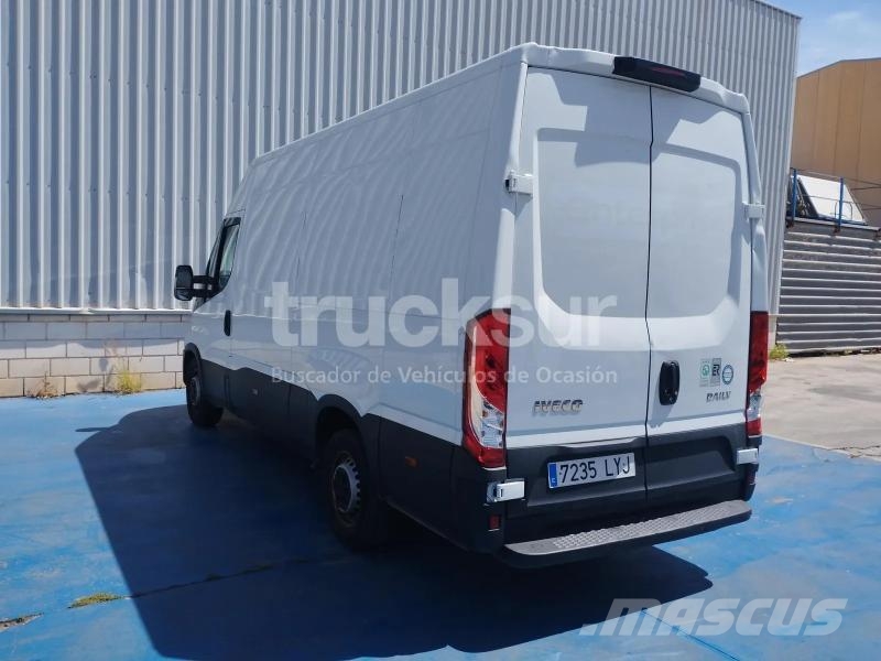 Iveco DAILY 35S16 12M3 هيكل صندوقي
