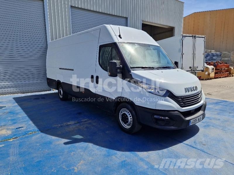 Iveco DAILY 35S16 16M3 هيكل صندوقي