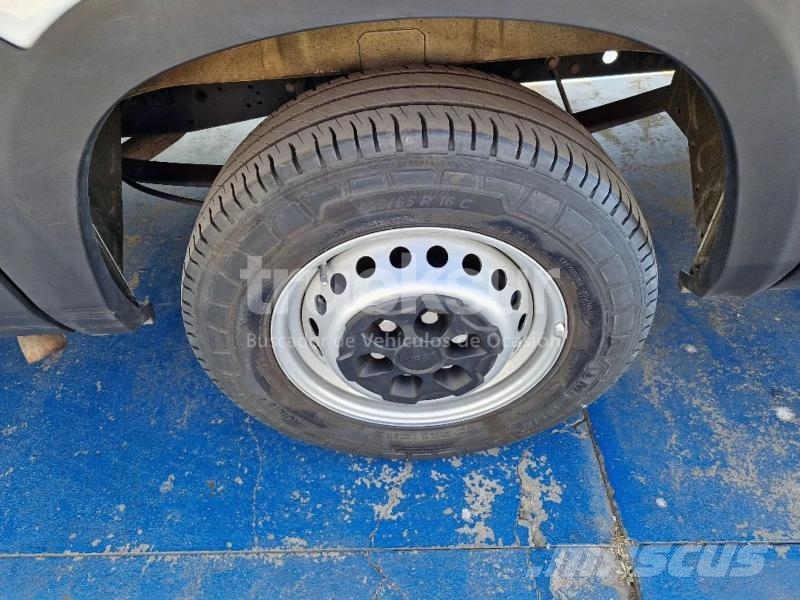 Iveco DAILY 35S16 16M3 هيكل صندوقي