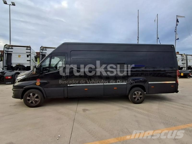 Iveco DAILY 35S18 16M3 هيكل صندوقي