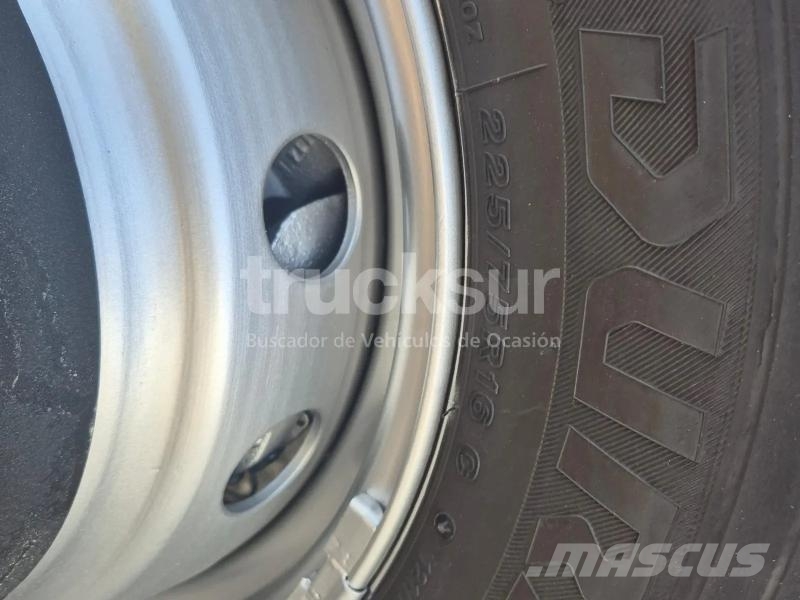 Iveco DAILY 65C14N GAS Chladiarenské nákladné vozidlá