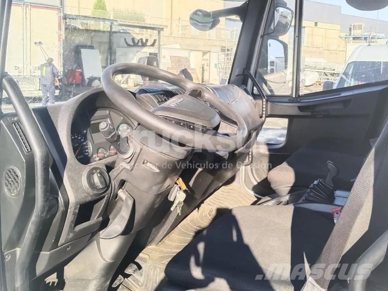Iveco EUROCARGO ML160E -20ºC P/E شاحنات بدرجة حرارة قابلة للضبط