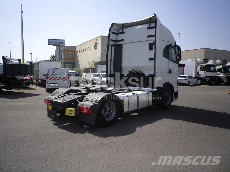 Iveco S-WAY 510 Cabezas tractoras