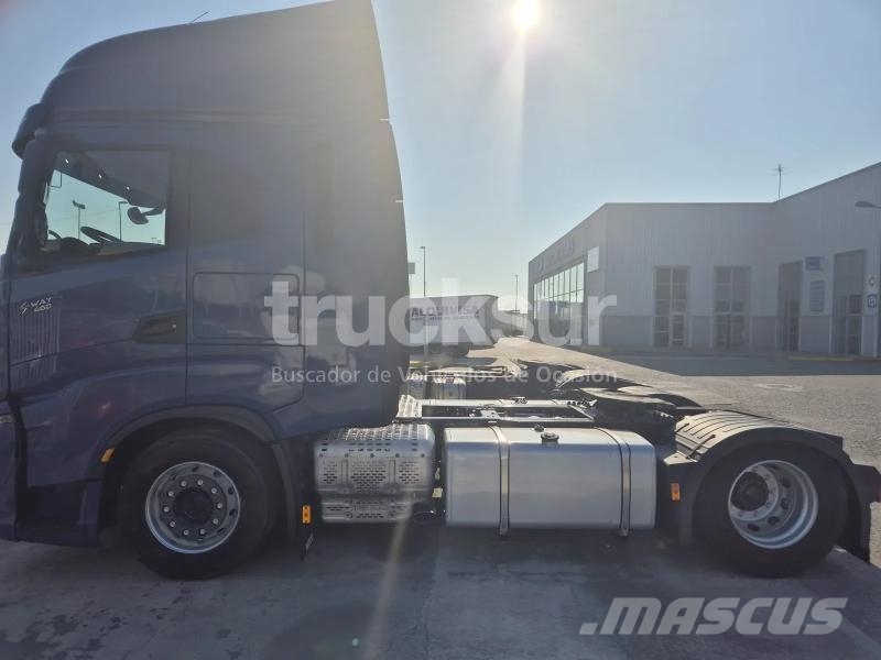 Iveco S-WAY AS440S46T/P Autotractoare