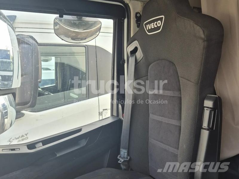 Iveco S-WAY AS440S46T/P Autotractoare