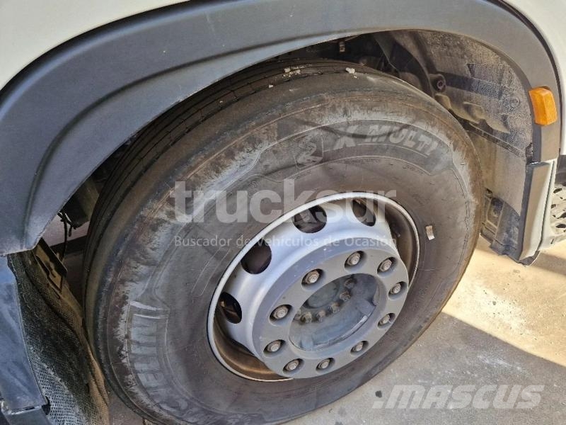 Iveco S-WAY AS440S46T/P Naudoti vilkikai