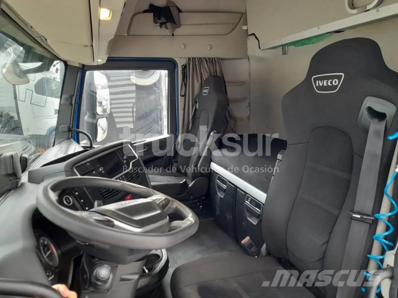 Iveco S-WAY AS440S46T/P Autotractoare