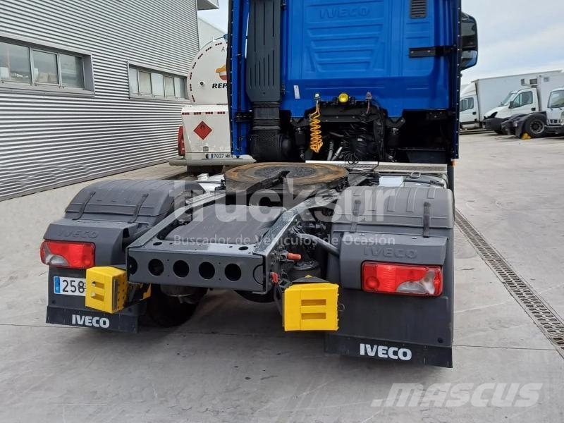 Iveco S-WAY AS440S46T/P Autotractoare