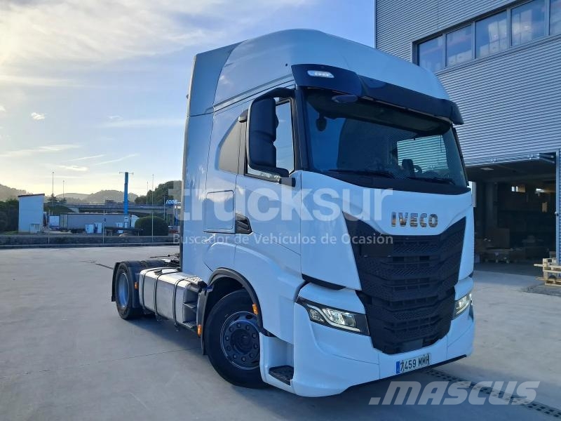 Iveco S-WAY AS440S49T/P Naudoti vilkikai