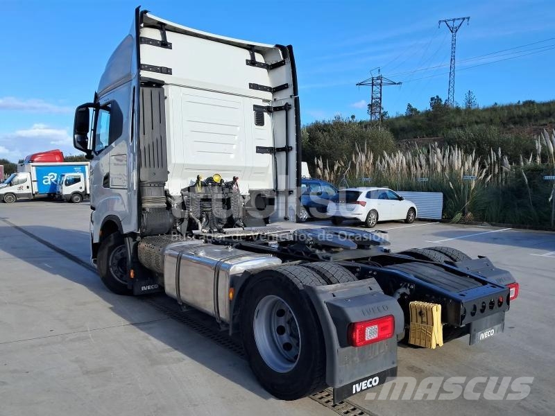 Iveco S-WAY AS440S49T/P Naudoti vilkikai