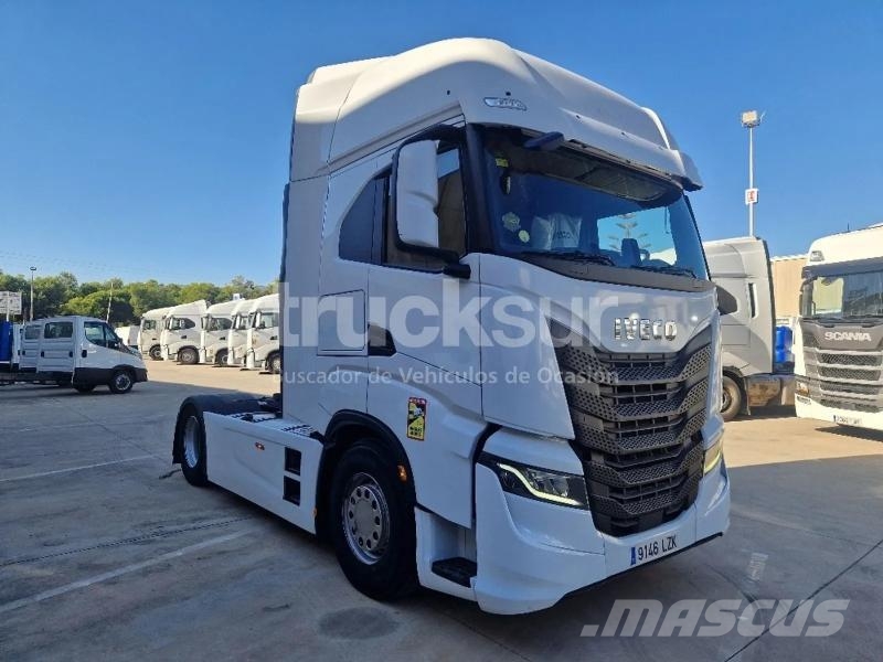 Iveco S-WAY AS440S49T/P Naudoti vilkikai