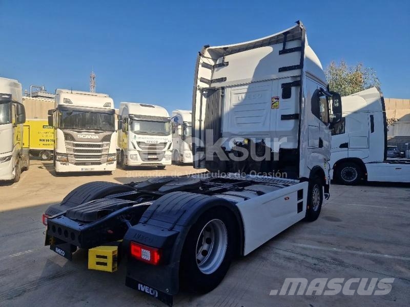 Iveco S-WAY AS440S49T/P Naudoti vilkikai