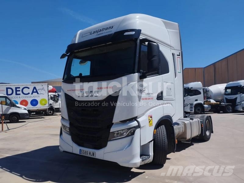 Iveco S-WAY AS440S49T/P Naudoti vilkikai