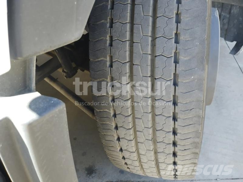 Iveco S-WAY AS440S49T/P Naudoti vilkikai