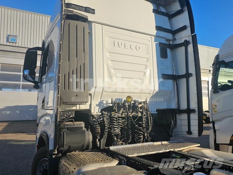 Iveco S-WAY AS440S53T/P Sattelzugmaschinen