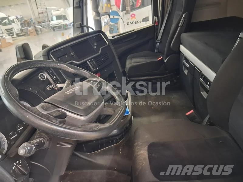 Iveco S-WAY AS440S53T/P Sattelzugmaschinen