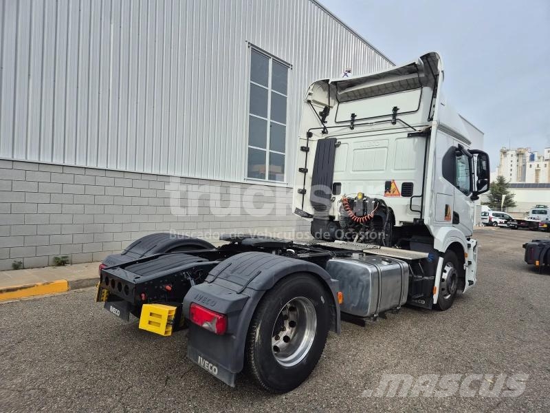 Iveco S-WAY AT440S46T/P Tahače