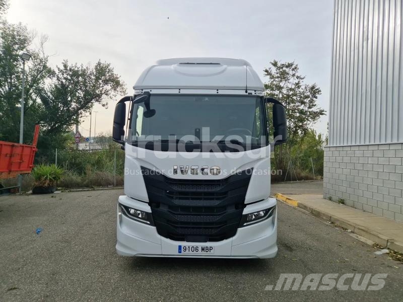 Iveco S-WAY AT440S46T/P Tahače