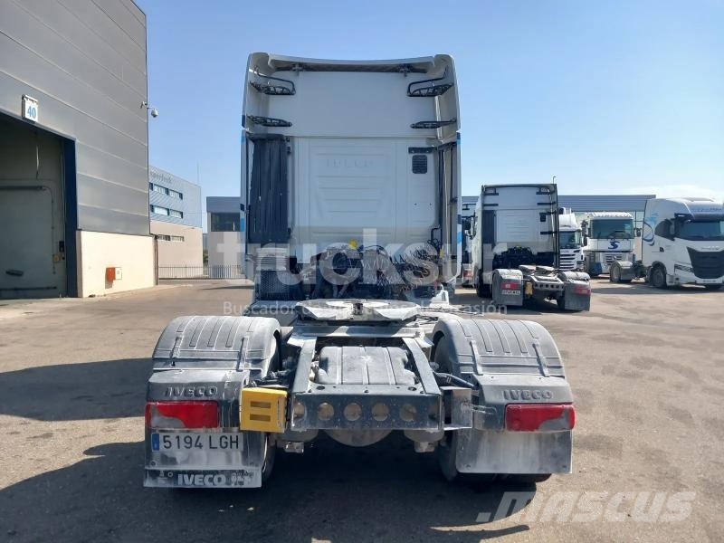 Iveco STRALIS AS440S46/TP Prime Movers