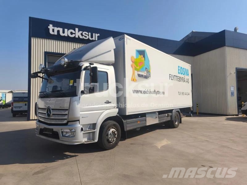 Mercedes-Benz ATEGO 1527.15 Camiones con caja de remolque