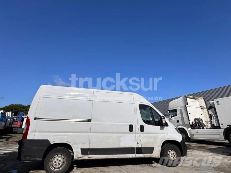 Peugeot BOXER 35S14 Cassonati