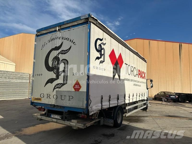 Renault 270 16C Camiones de caja de lona