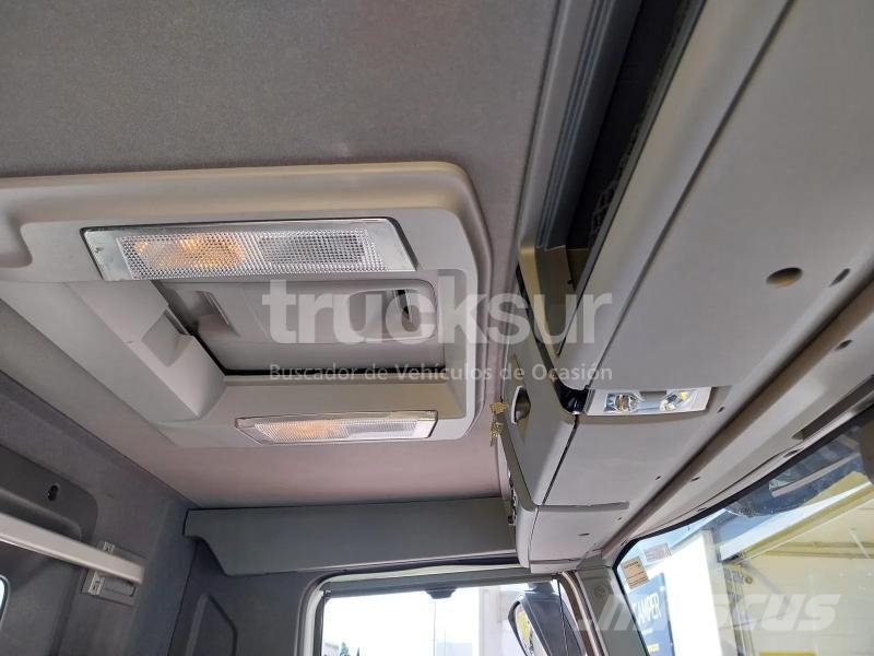 Renault C430.26 6X2 Absetzkipper