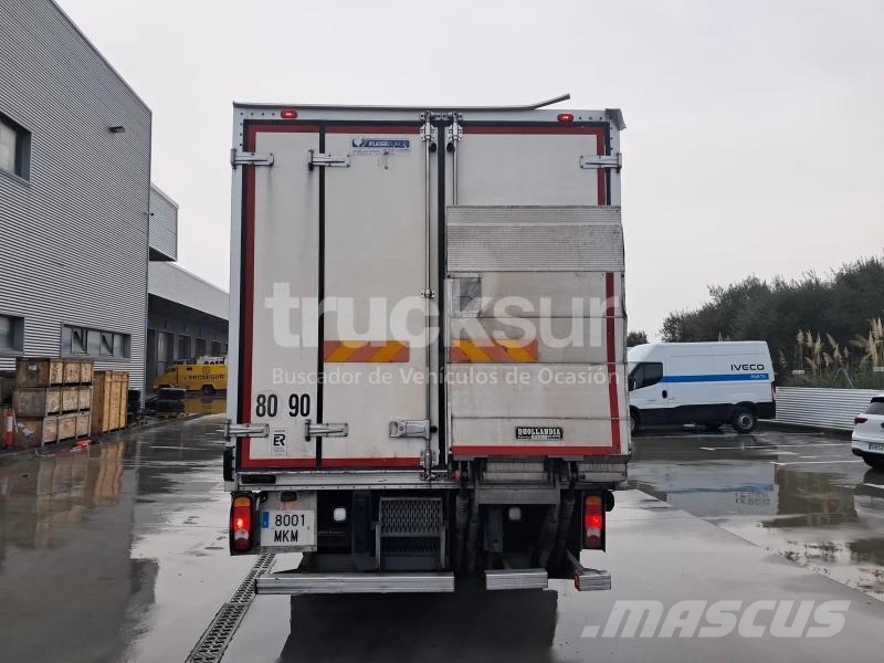 Renault D 12.210 15P FRC P/E CARR (USADO) Kühlkoffer