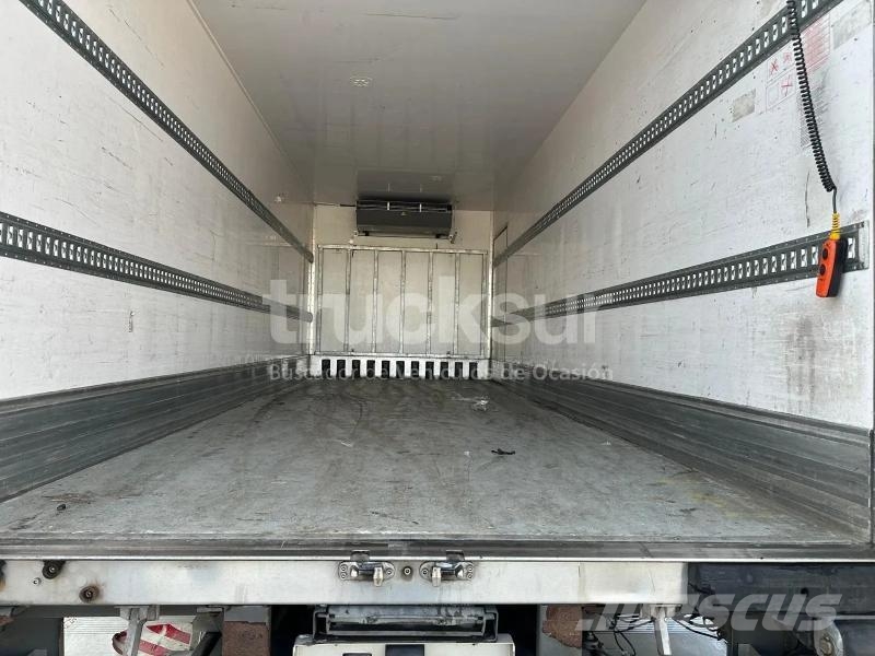Renault D240.14 شاحنات بدرجة حرارة قابلة للضبط