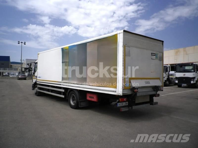 Renault D250.12 شاحنات ذات هيكل صندوقي