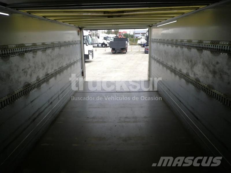Renault D250.12 شاحنات ذات هيكل صندوقي