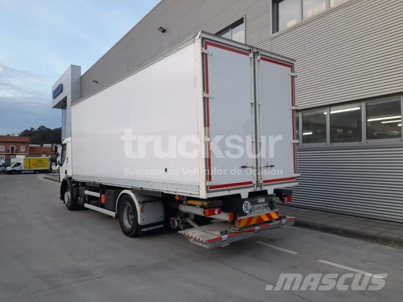 Renault D280.18 شاحنات ذات هيكل صندوقي