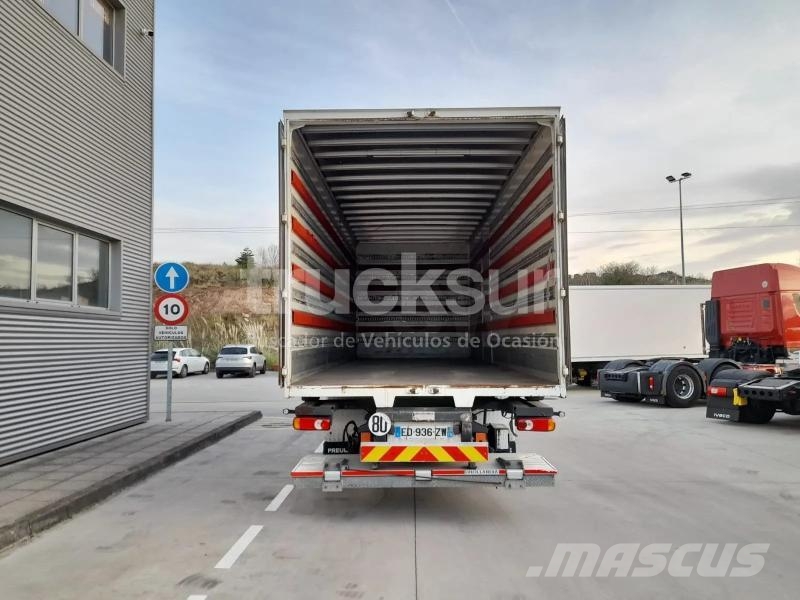 Renault D280.18 شاحنات ذات هيكل صندوقي