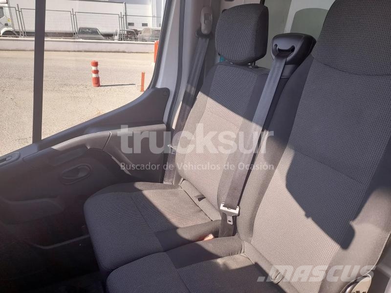 Renault MASTER 165.35 Gesloten opbouw