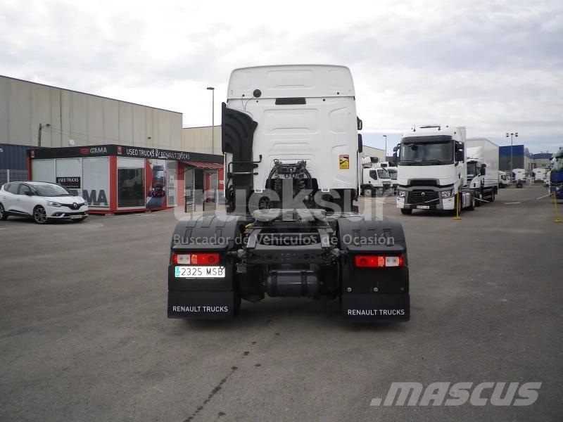 Renault T440 SLEEPER CAB Truck Tractor Units