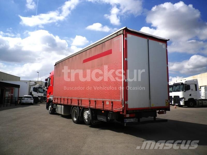 Renault T480 HIGH SLEEPER CAB R6X2 Pritsche & Plane