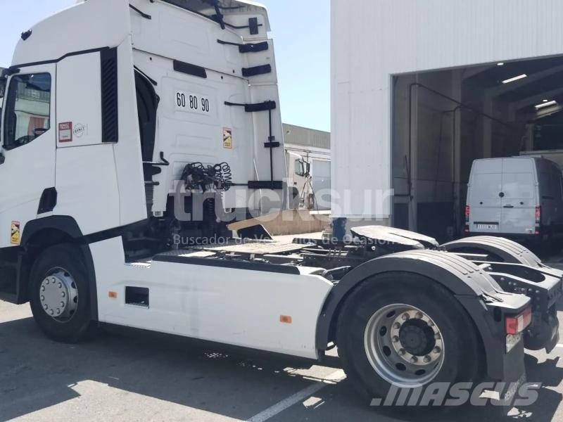 Renault T480 SLEEPER CAB Trekkers