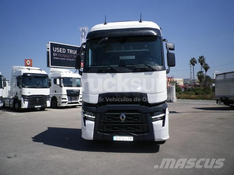 Renault T520 HIGH SLEEPER CAB EVO Autotractoare