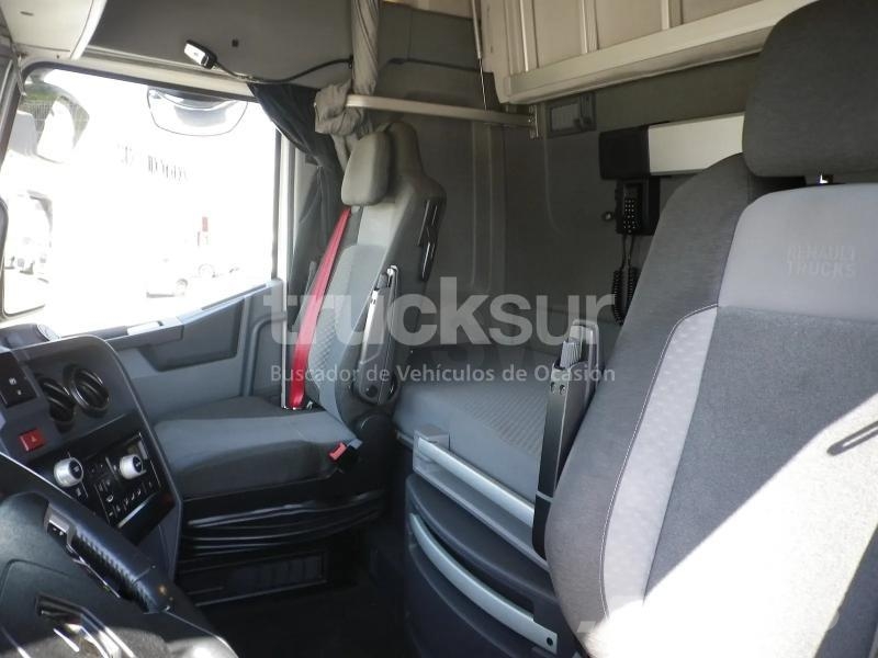 Renault T520 HIGH SLEEPER CAB EVO Autotractoare