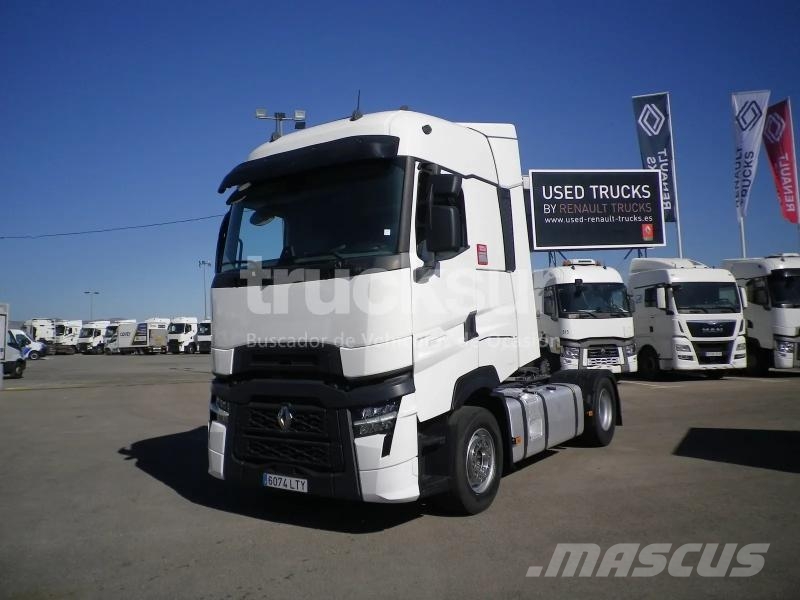 Renault T520 HIGH SLEEPER CAB 牵引车