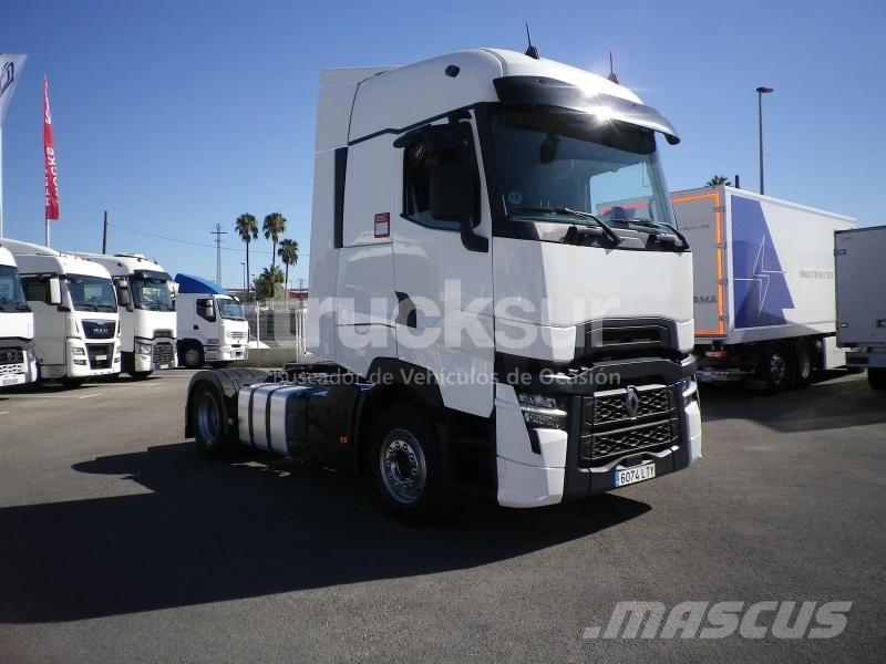 Renault T520 HIGH SLEEPER CAB 牵引车